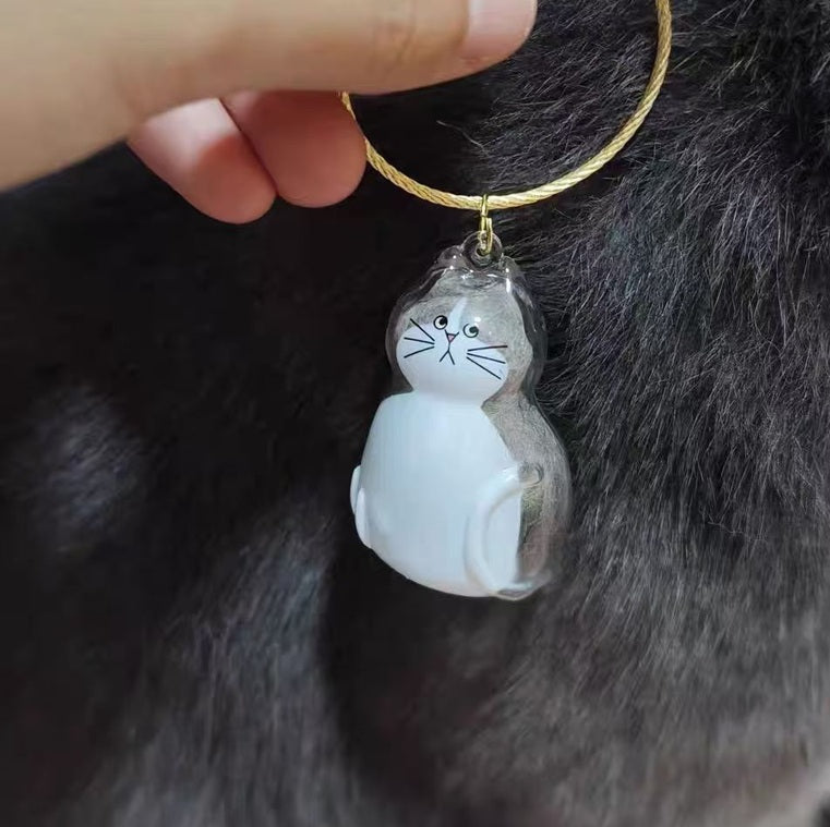 Pawsonalized Cat Charm – A Keepsake for Your Furry Companion