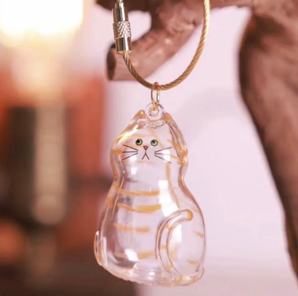 Pawsonalized Cat Charm – A Keepsake for Your Furry Companion