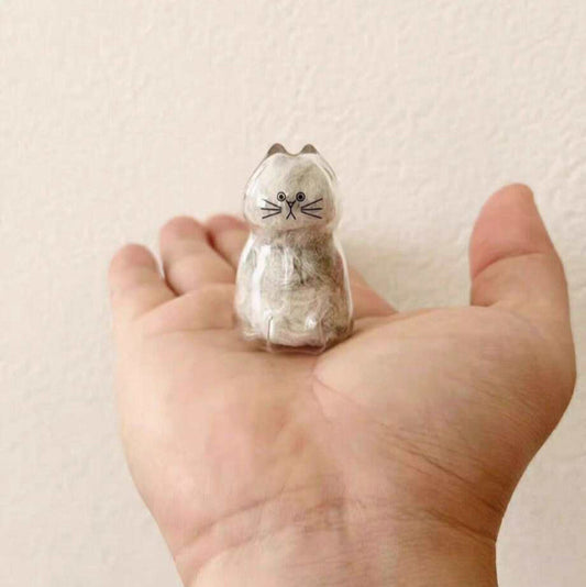 Pawsonalized Cat Charm – A Keepsake for Your Furry Companion